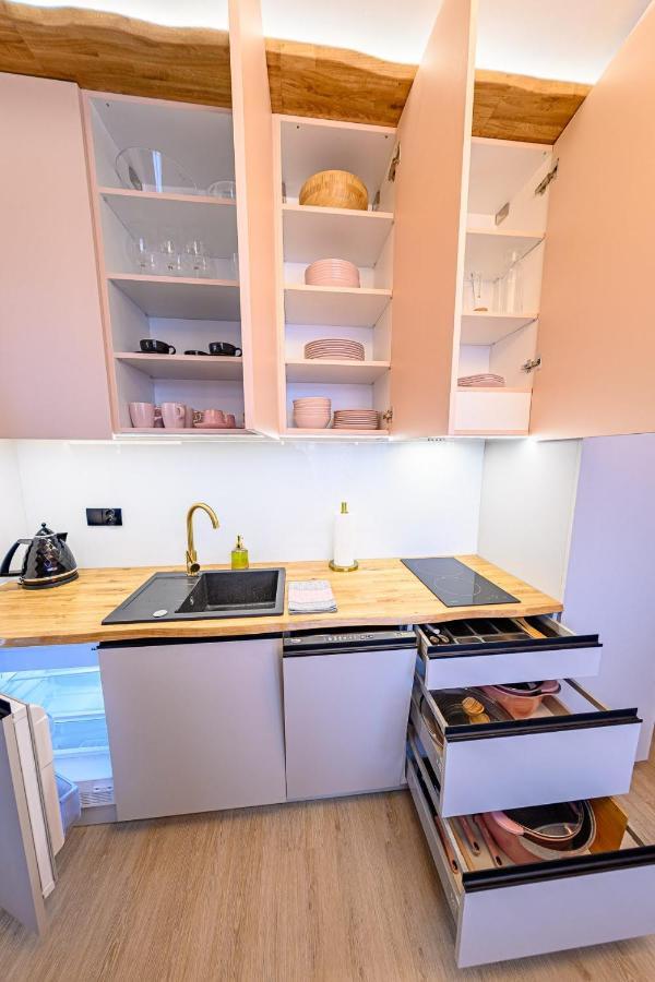 Perfekt Apartament 卡尔帕奇 外观 照片
